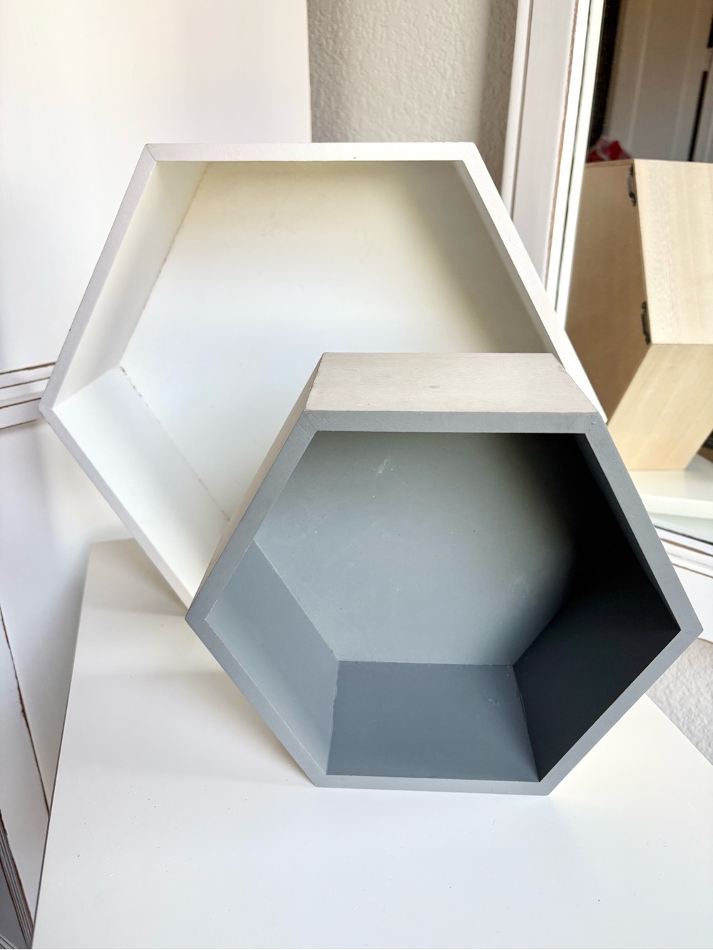 Hexagonal Wall Display Shelves — White and Gray Set